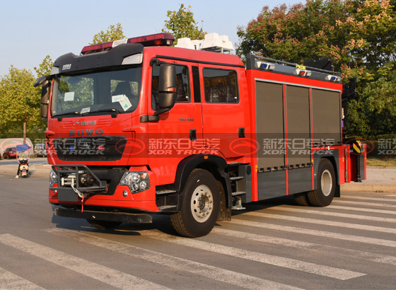 T5G豪沃搶險(xiǎn)救援消防車